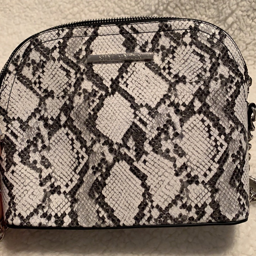 BRAND NEW NEVER USED Steve Madden Cross Body snakeskin bag